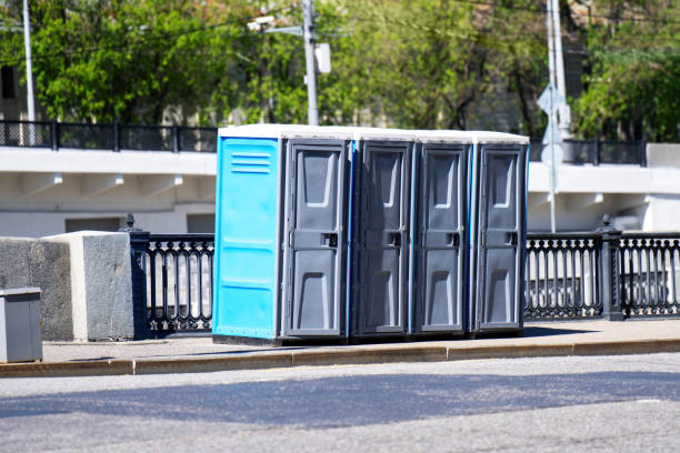 Portable Toilet Options We Offer in Bloomingdale, NJ